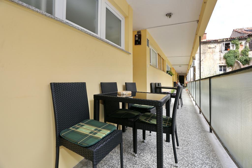 Luxury Town Center Apartments ซาดาร์ ภายนอก รูปภาพ