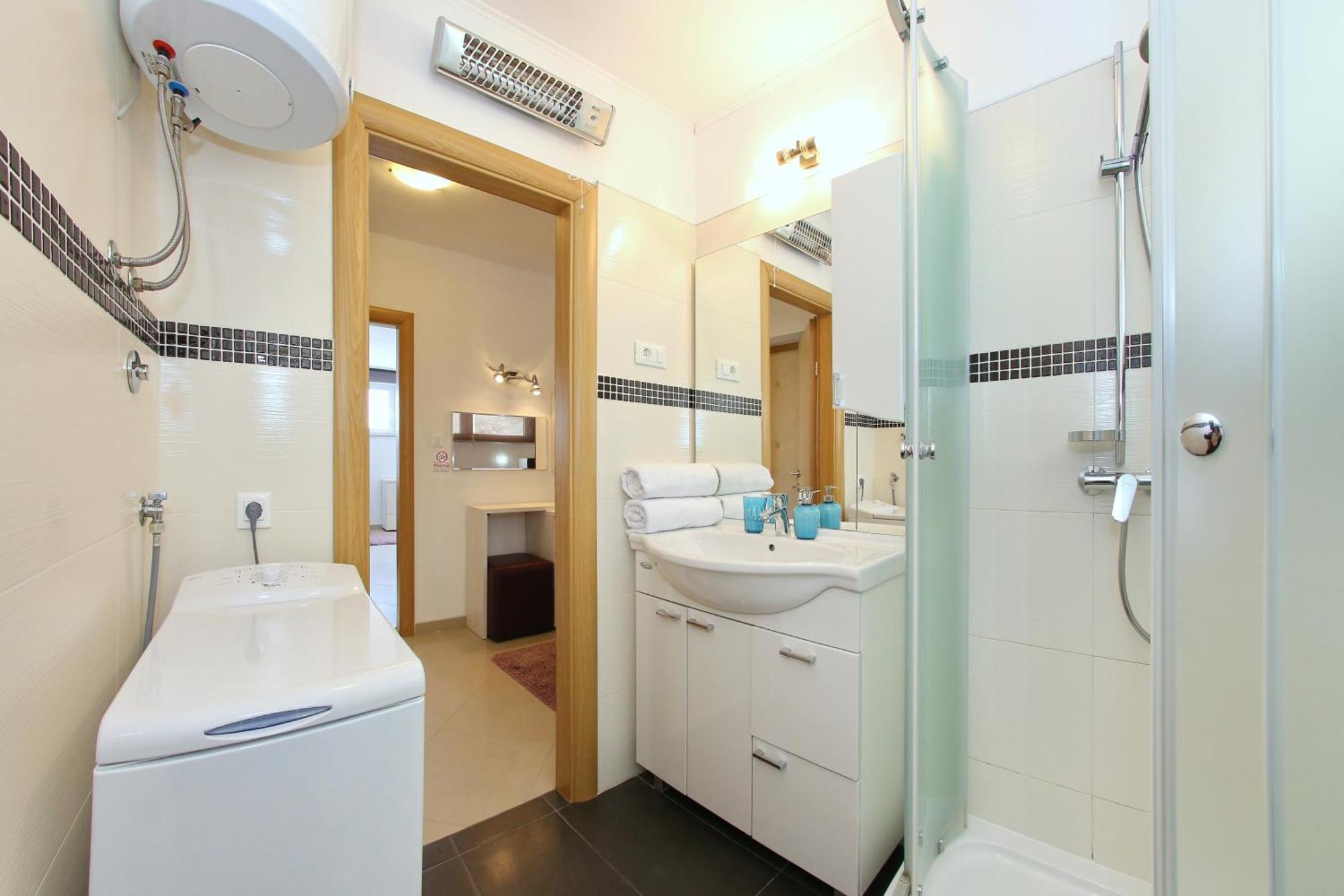 Luxury Town Center Apartments ซาดาร์ ห้อง รูปภาพ
